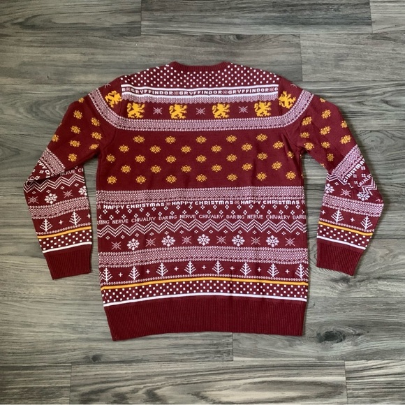 Boxlunch harry potter gryffindoor holiday sweater - Picture 3 of 3